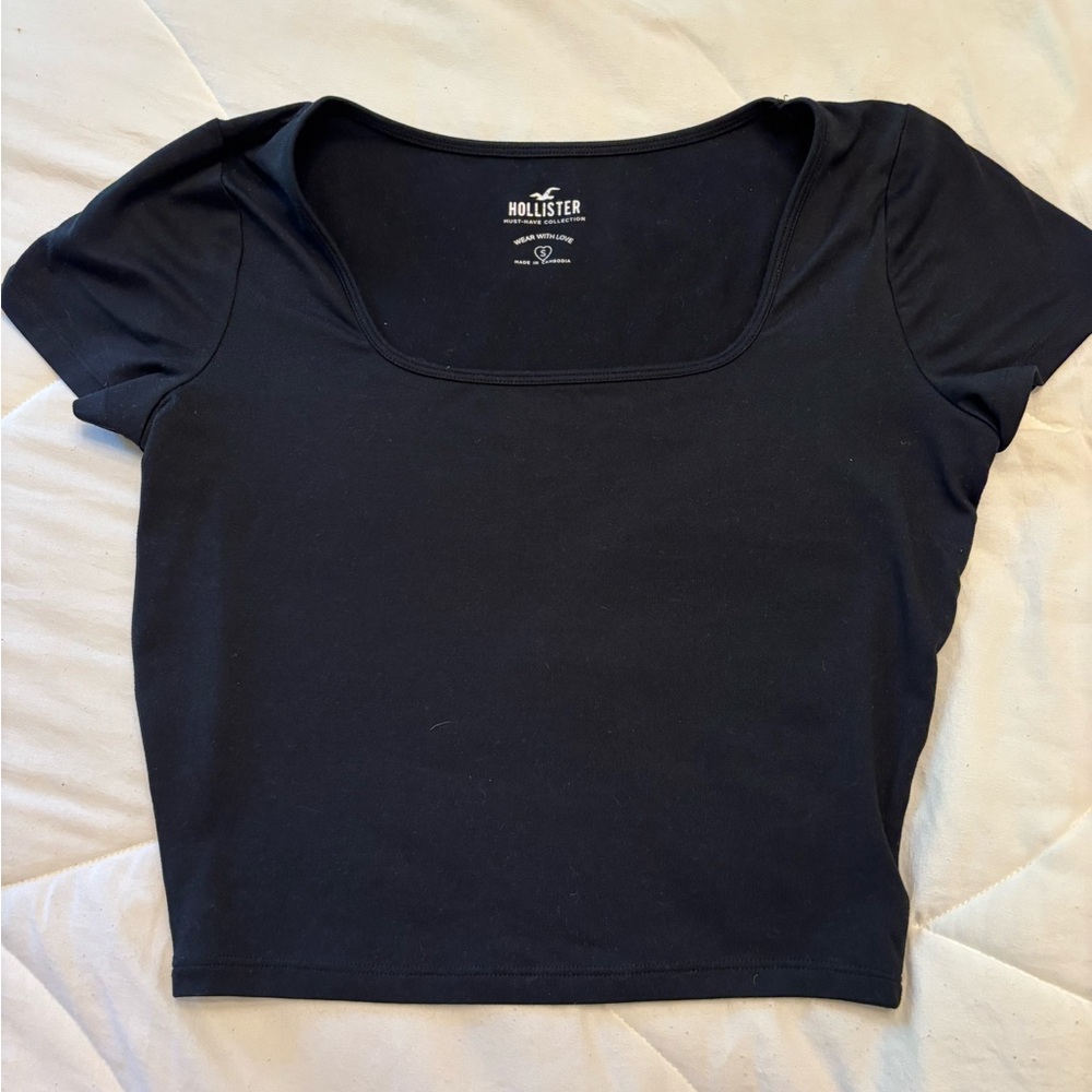 Hollister Women's Black Short Sleeve Top